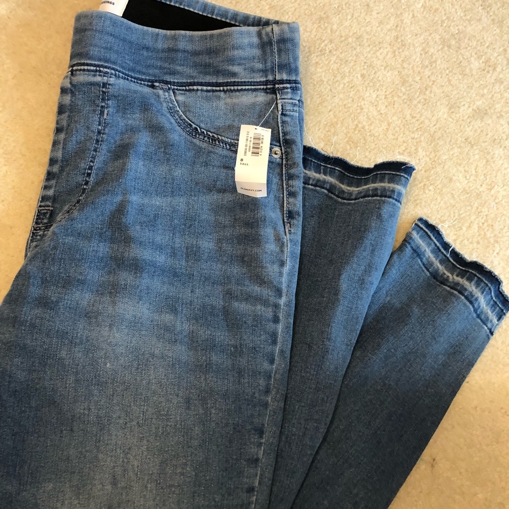 Old Navy jeans with patterned bottom!!